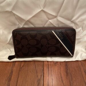 Coach full-size accordion wallet